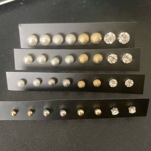 Set of 4 earrings (multiple sizes available)